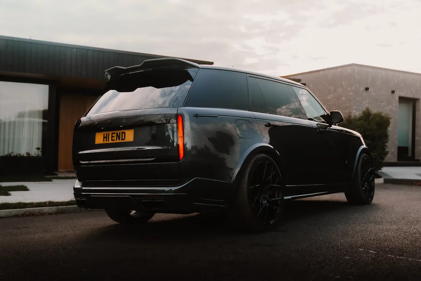 Rear of Range Rover Autobiography available for self-drive hire and chauffeur driven hire in Hertfordshire
